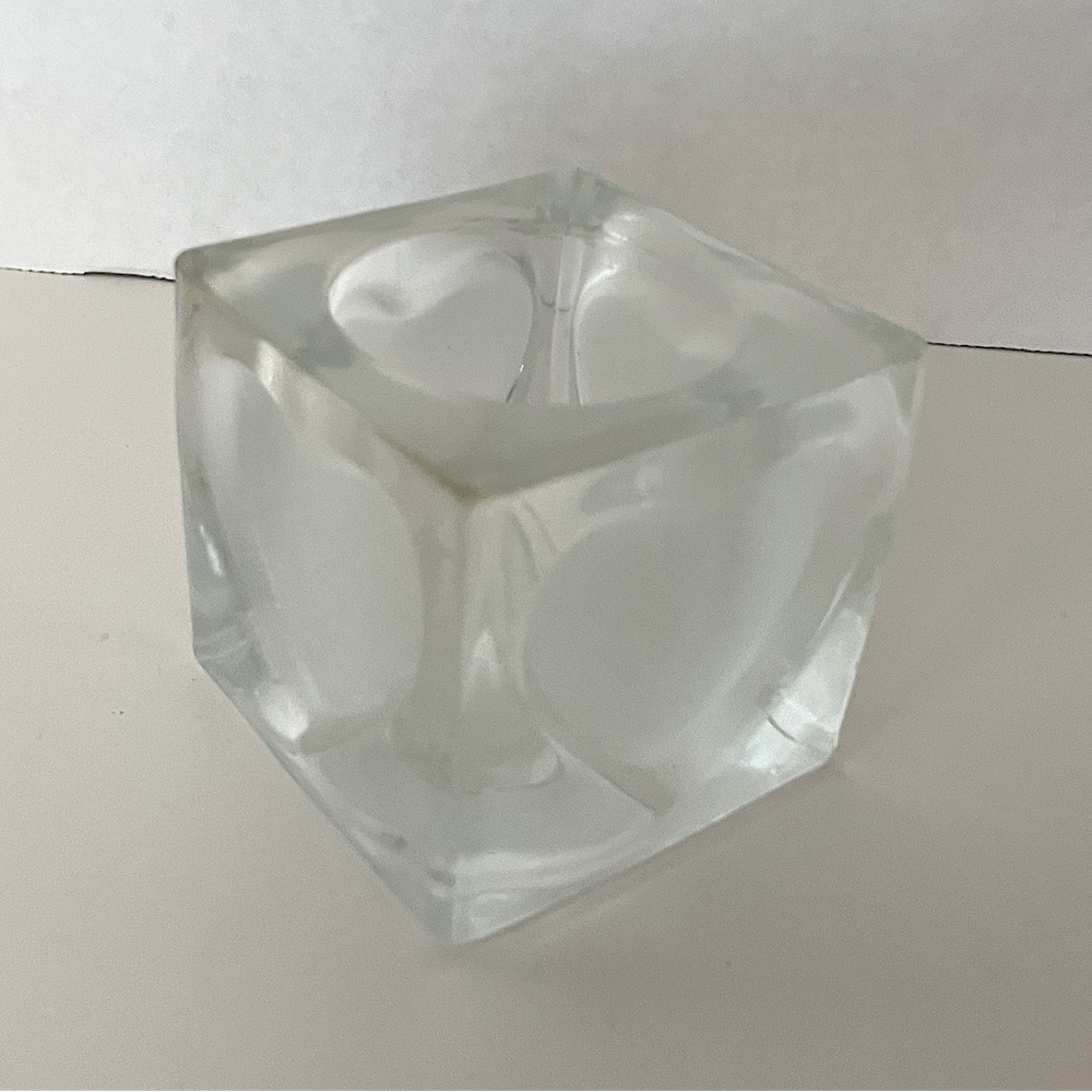 🕯️ Glass Candle Cube with Heart Pattern 🕯️